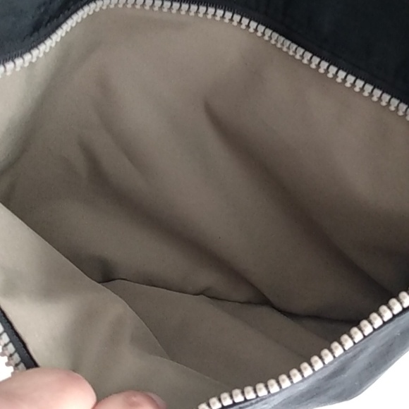 Baggallini Double Zip Top Crossbody Bag Organizer Travel Purse - Picture 9 of 13